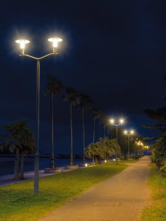 LED照明・ランプ・光環境技術のIWASAKI - 岩崎電気株式会社